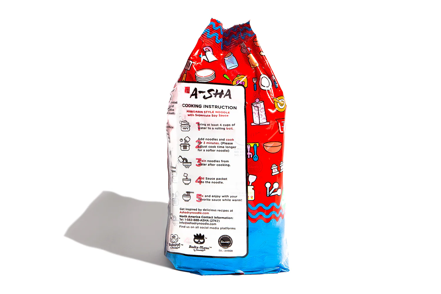 Hello Kitty Mandarin Noodles with Supercute Soy Sauce - Image 5